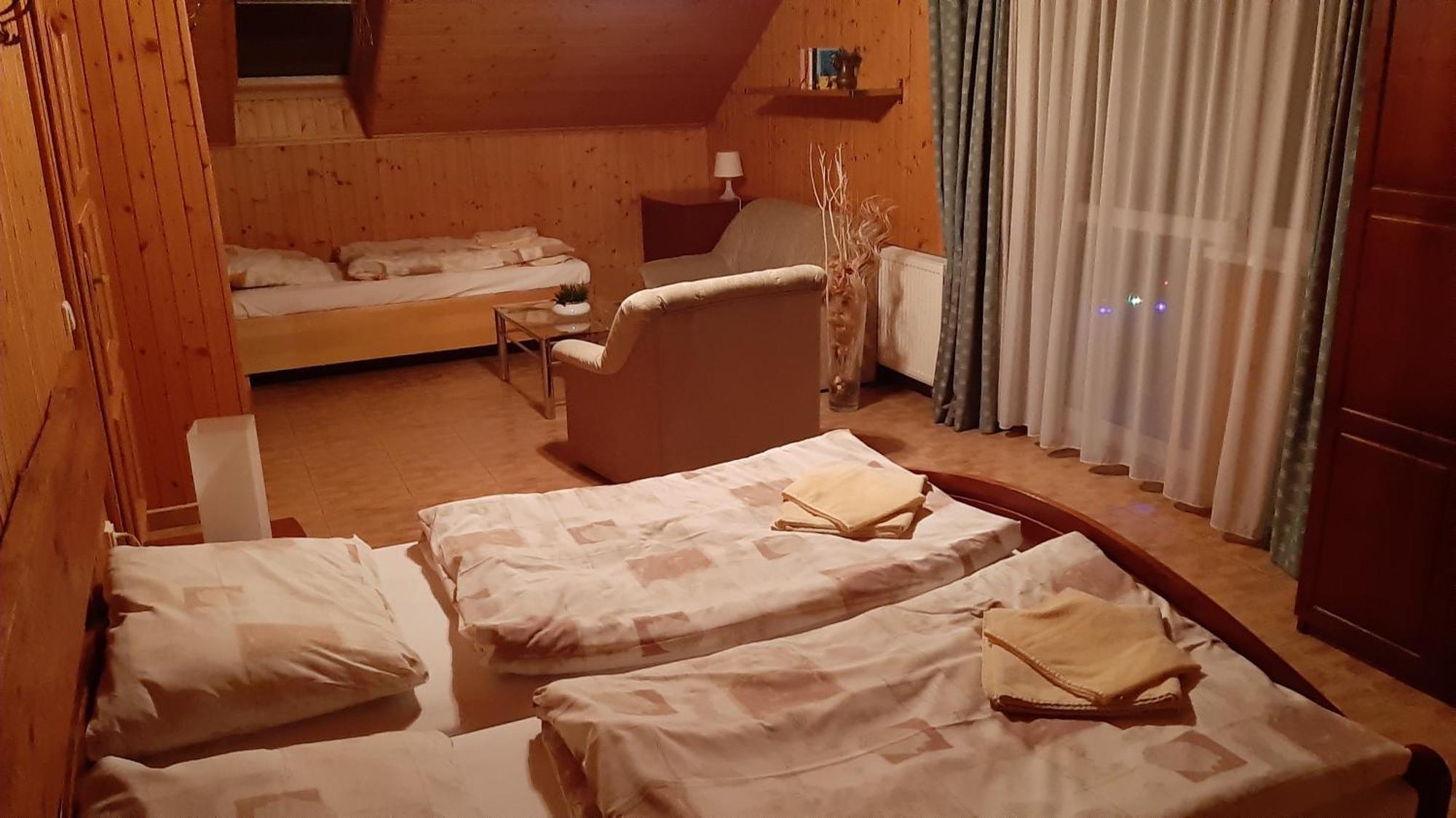 Penzion Pri Studnicke Omastina Room photo